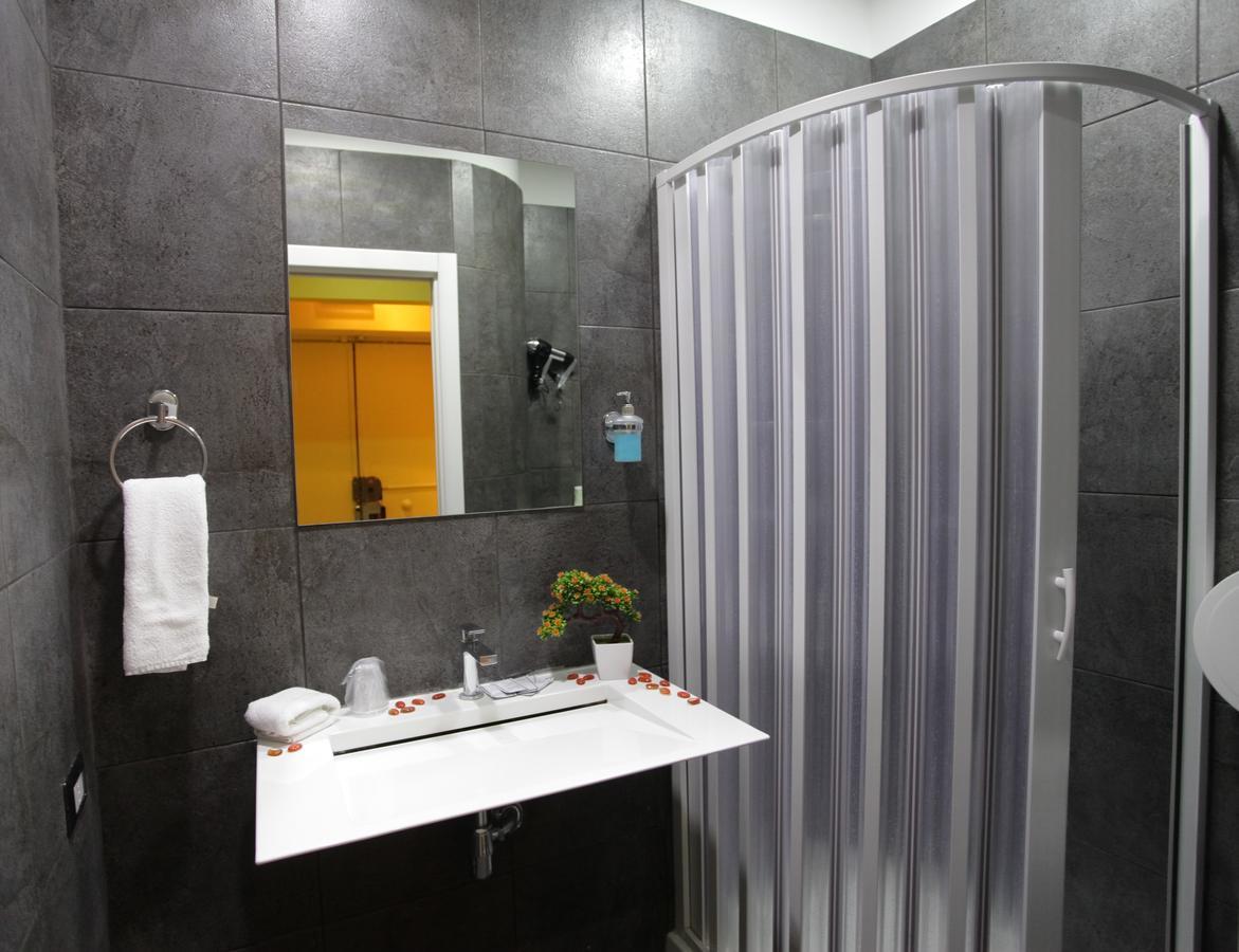 Chiaia Relax Bed & Breakfast Наполи Екстериор снимка