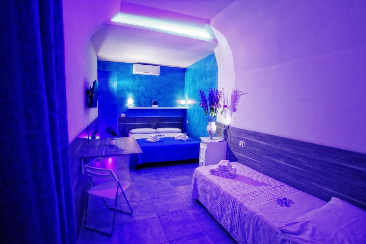 Chiaia Relax Bed & Breakfast Наполи Екстериор снимка