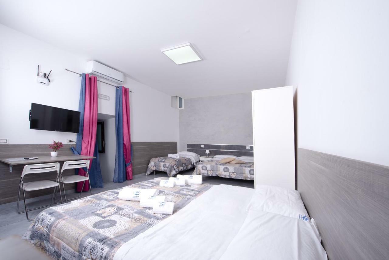 Chiaia Relax Bed & Breakfast Наполи Екстериор снимка