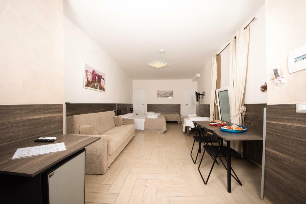 Chiaia Relax Bed & Breakfast Наполи Екстериор снимка